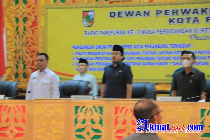 Rapat Paripurna Ke 1 Masa Sidang III Tahun 2021-2022 Tentang Penyampaian LKPJ Walikota Pekanbaru Tah